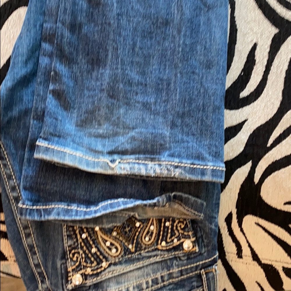 Jeans - Picture 3 of 3